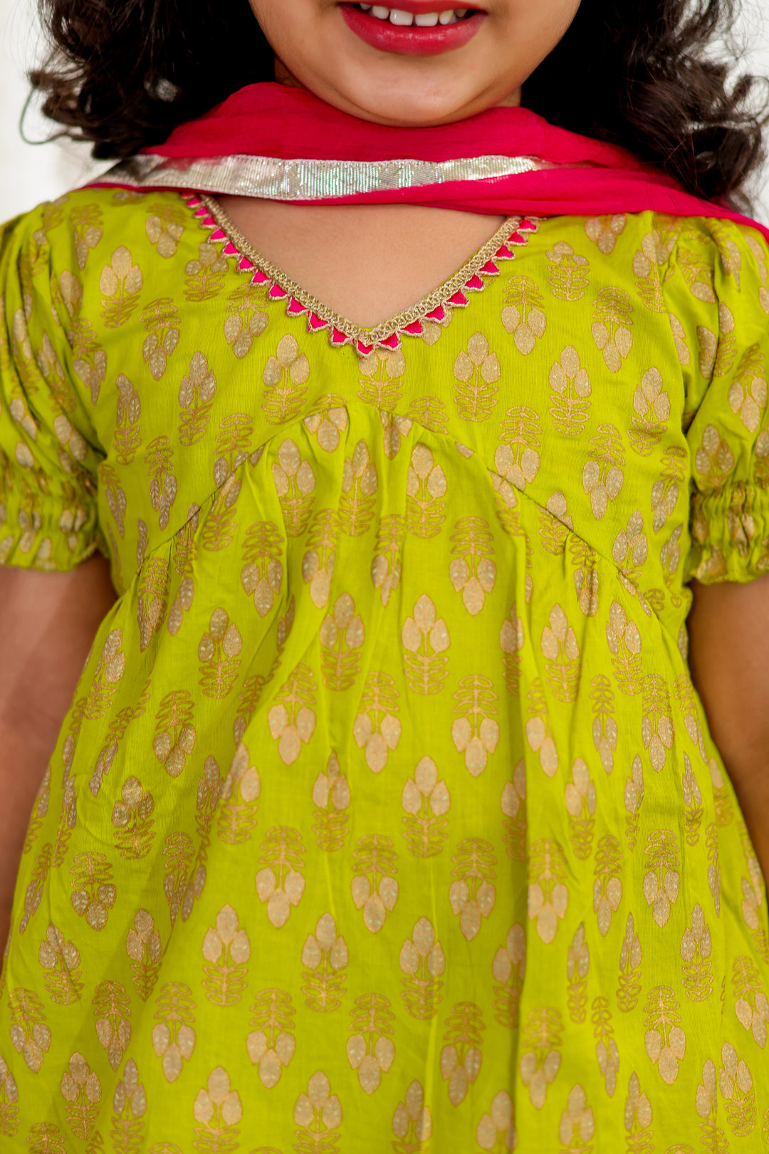 GIRLS GREEN SHORT KURTI WITH GREEN SHARARA AND DUPATTA (SET OF 3)