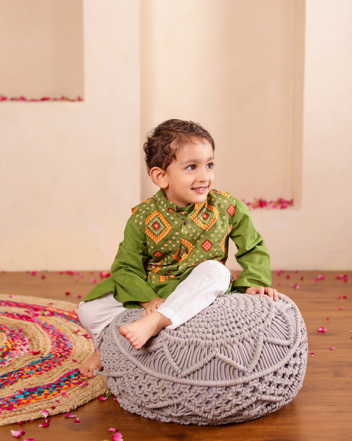 Boys Olive Green Bandhani Print Jacket with Kurta & Pajama Set (Set of 3)