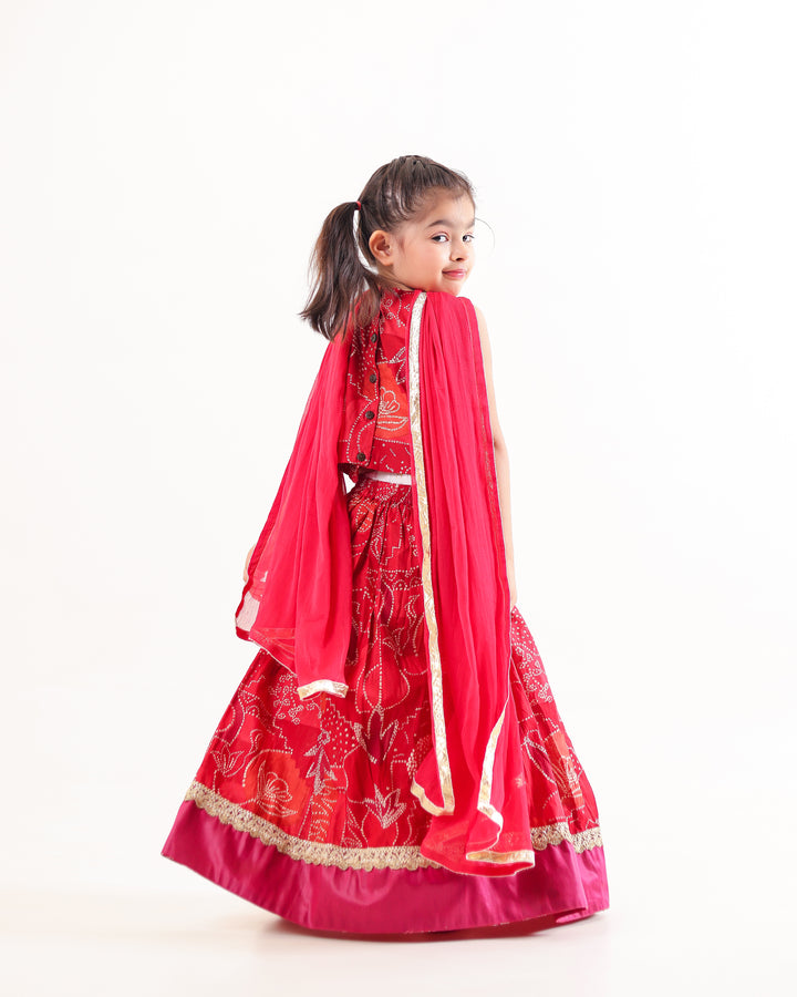 Girls Red Bandhani Print Lehenga Choli Set (Set of 3)