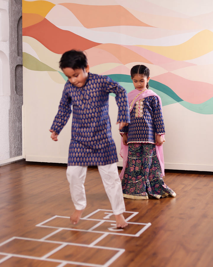 Boys Royal Blue Geometric Print Kurta Set (Set of 2)