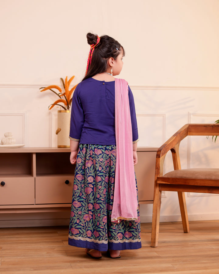 Girls Royal Indigo Floral Print Kurti & Skirt with Dupatta (Set of 3)