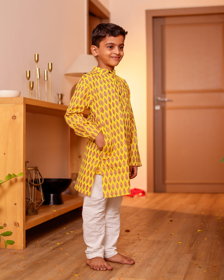 Boys Bright Yellow Floral Booti Printed Cotton Kurta with Pyjama (Set of 2)
