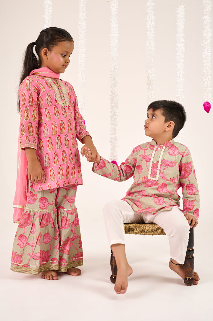 BOYS GREY PINK FLORAL KURTA WITH PAJAMA (SET OF 2) + GIRLS PINK BUTI HANDBLOCK CHANDERI KURTI WITH FLORAL COTTON SHARARA AND DUPATTA (SET OF 3)
