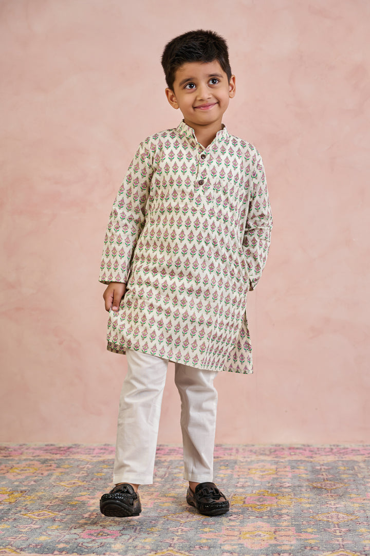 BOYS WHITE GOLD KURTA WITH PAJAMA (SET OF 2)