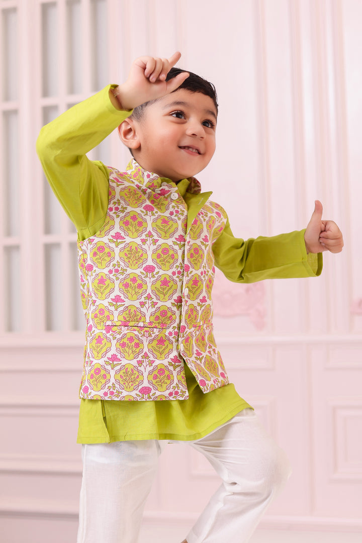 BOYS GREEN PINK FLORAL JACKET WITH GREEN KURTA AND PAJAMA (SET OF 3)
