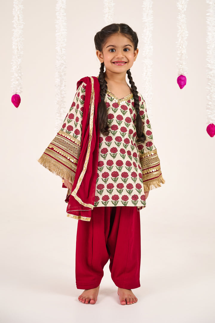 GIRLS PURE HANDBLOCK CHANDERI MAROON KURTI WITH MAROON SALWAR AND DUPATTA (SET OF 3)