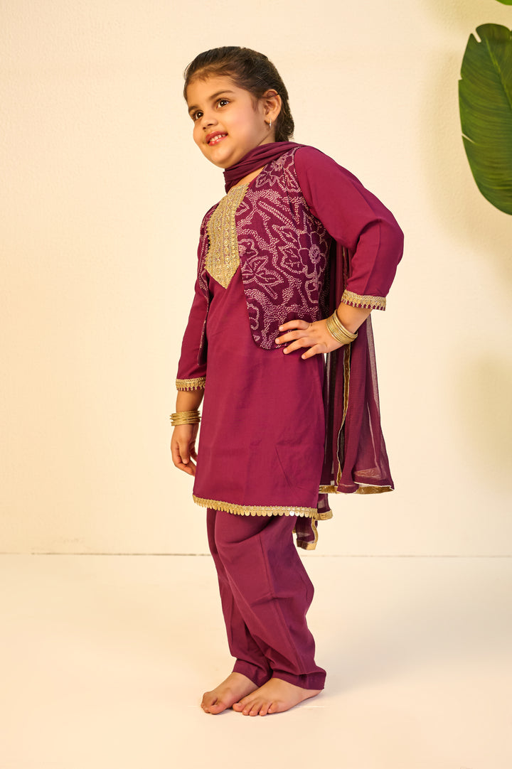GIRLS PURPLE MUSLIN KURTI PANT WITH SHORT JACKET AND DUPATTA (SET OF 3)