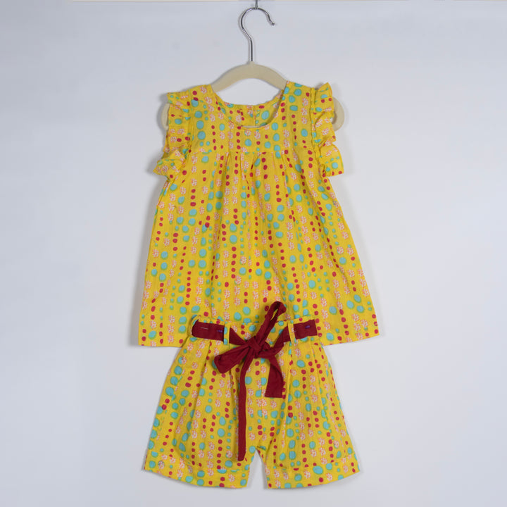 GIRLS YELLOW BUBBLE SUMMERY TOP WITH SHORTS CO-ORD SET
