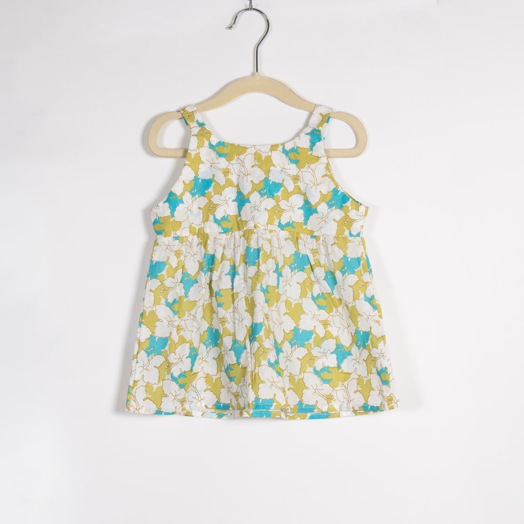GIRLS GREEN WHITE SUMMERY FLORAL TOP WITH SHORTS CO-ORD SET
