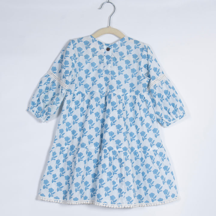 GIRLS BLUE WHIITE FLORAL TIER DRESS WITH CROCIA LACE