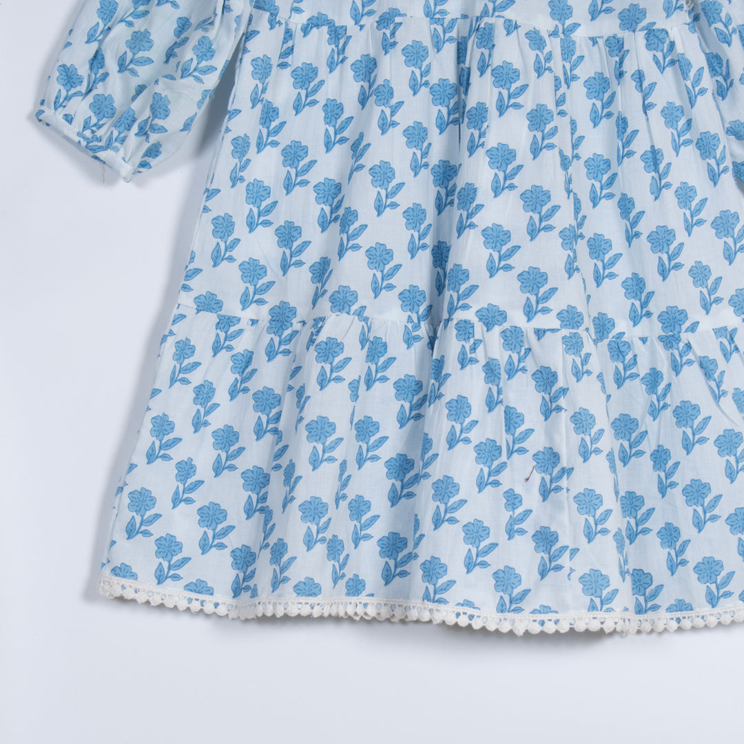 GIRLS BLUE WHIITE FLORAL TIER DRESS WITH CROCIA LACE