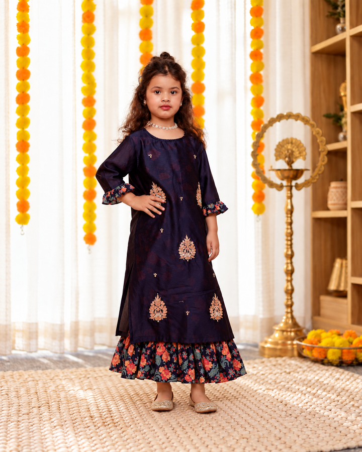 GIRLS NAVY BLUE CHANDERI KURTI WITH GOTA PATTI HAND WORK WITH INNER COTTON DRESS (2PC SET)